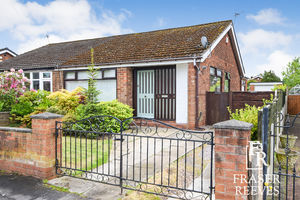 Thornbury Avenue